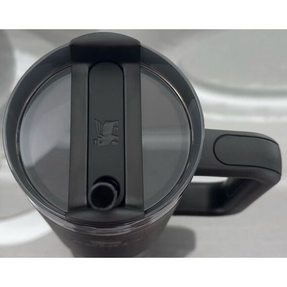 Stanley Quencher H2.0 FlowState Tumbler 30oz, BLACK MOON - Picture 5 of 6